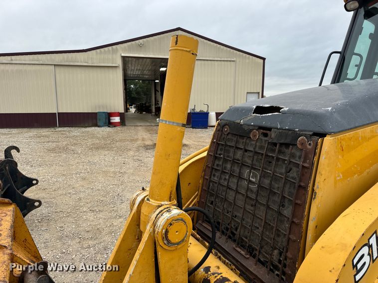 image for item EH7023 2005 John Deere 310SG backhoe