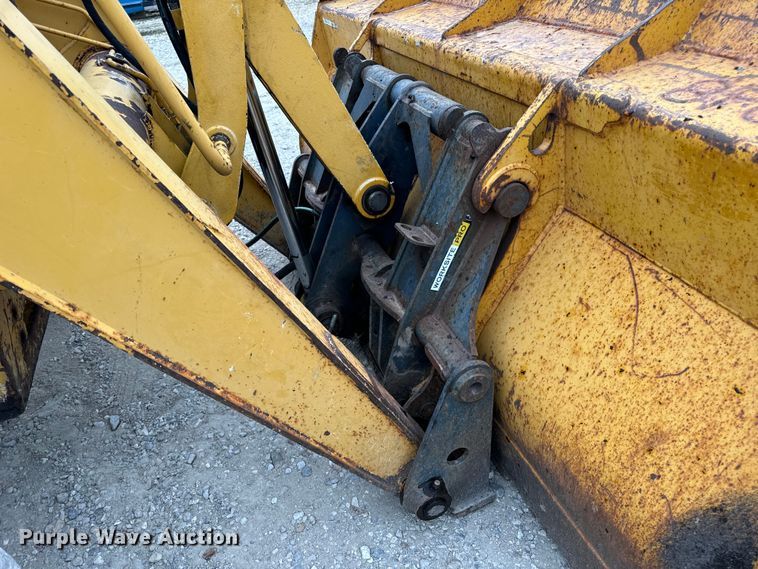 image for item EH7023 2005 John Deere 310SG backhoe