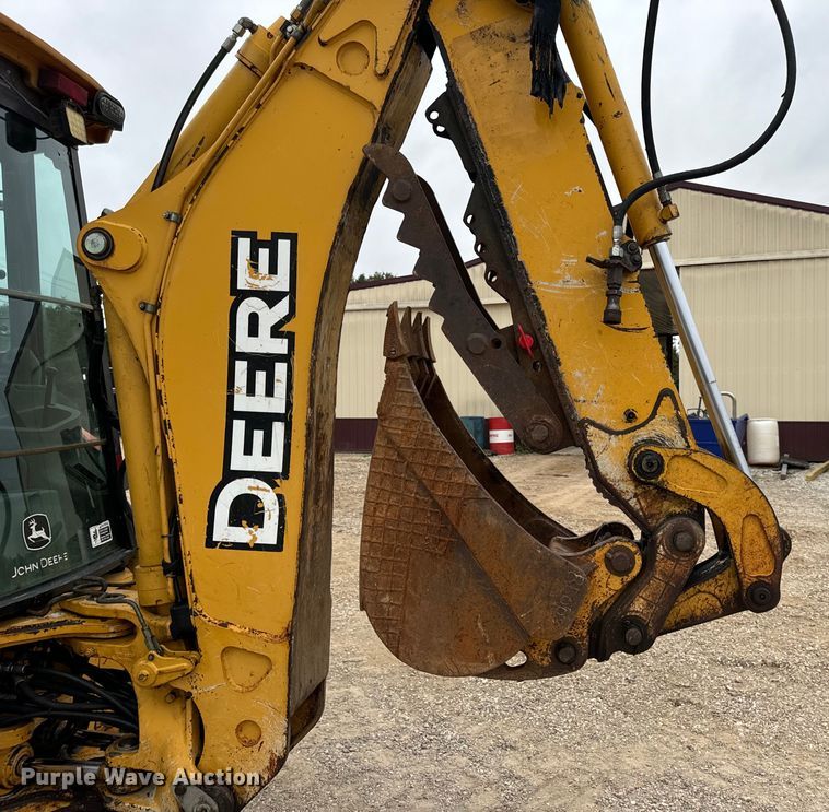image for item EH7023 2005 John Deere 310SG backhoe