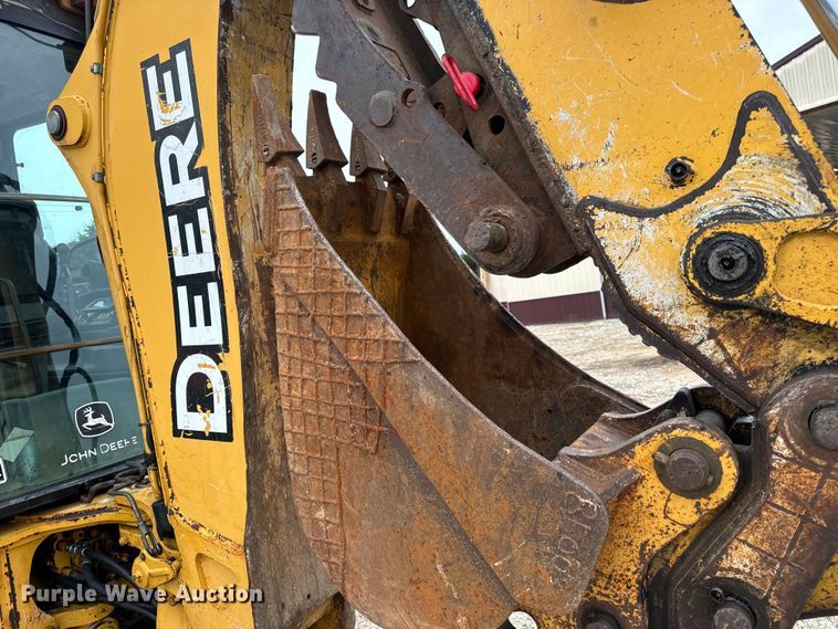 image for item EH7023 2005 John Deere 310SG backhoe