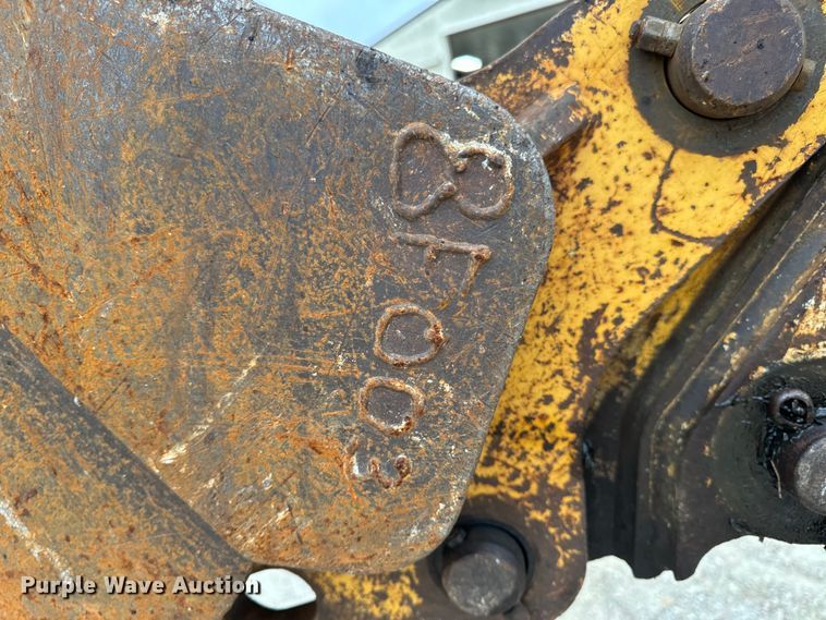 image for item EH7023 2005 John Deere 310SG backhoe