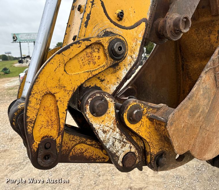 image for item EH7023 2005 John Deere 310SG backhoe