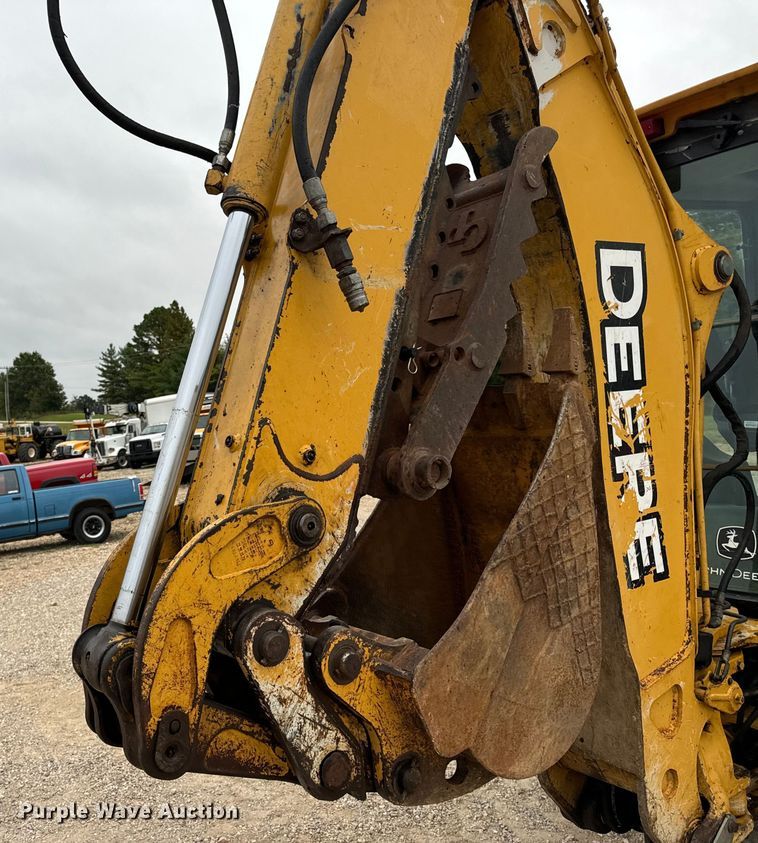 image for item EH7023 2005 John Deere 310SG backhoe