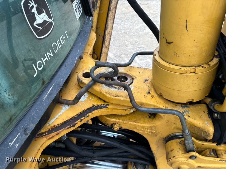 image for item EH7023 2005 John Deere 310SG backhoe