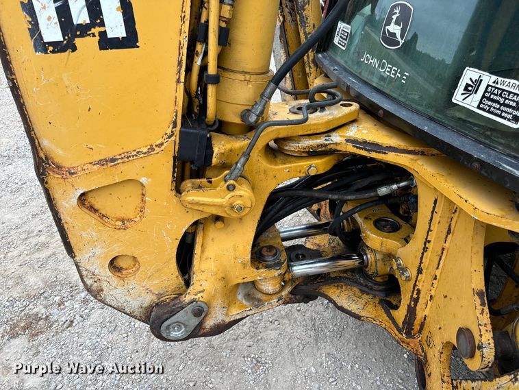 image for item EH7023 2005 John Deere 310SG backhoe