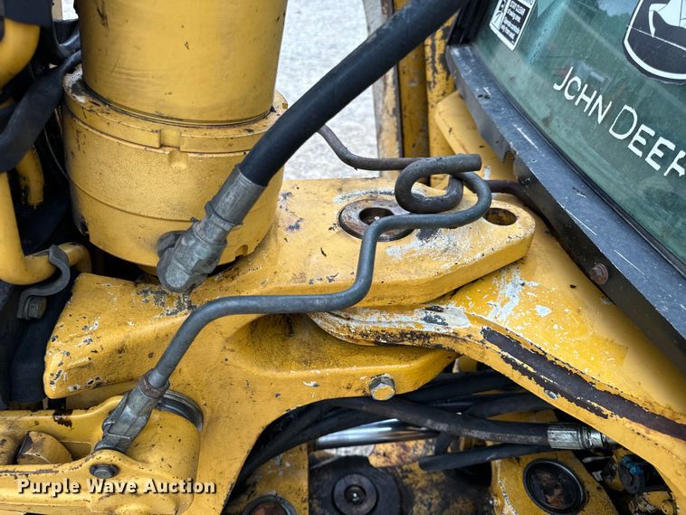 image for item EH7023 2005 John Deere 310SG backhoe