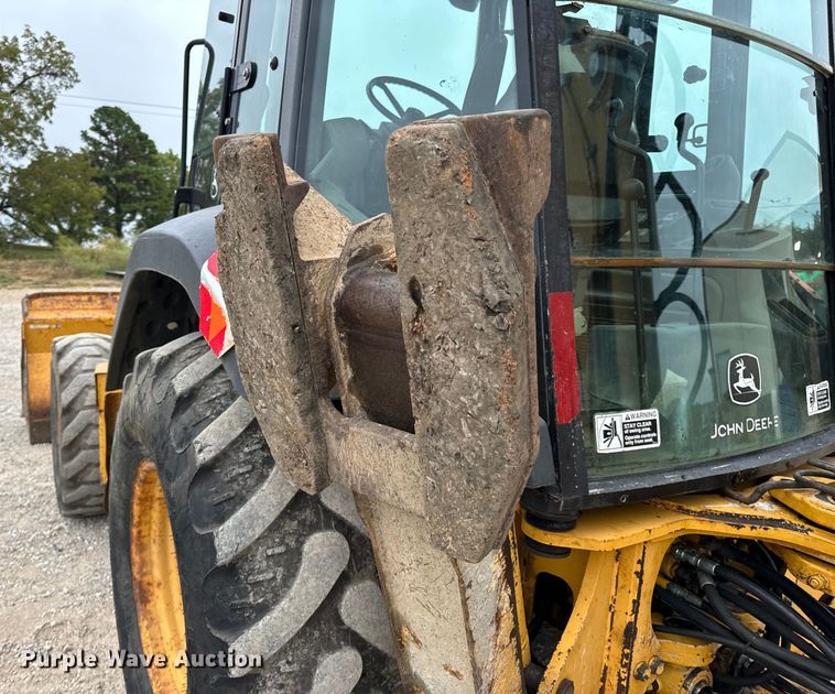 image for item EH7023 2005 John Deere 310SG backhoe