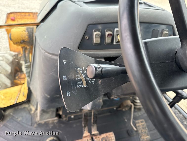 image for item EH7023 2005 John Deere 310SG backhoe