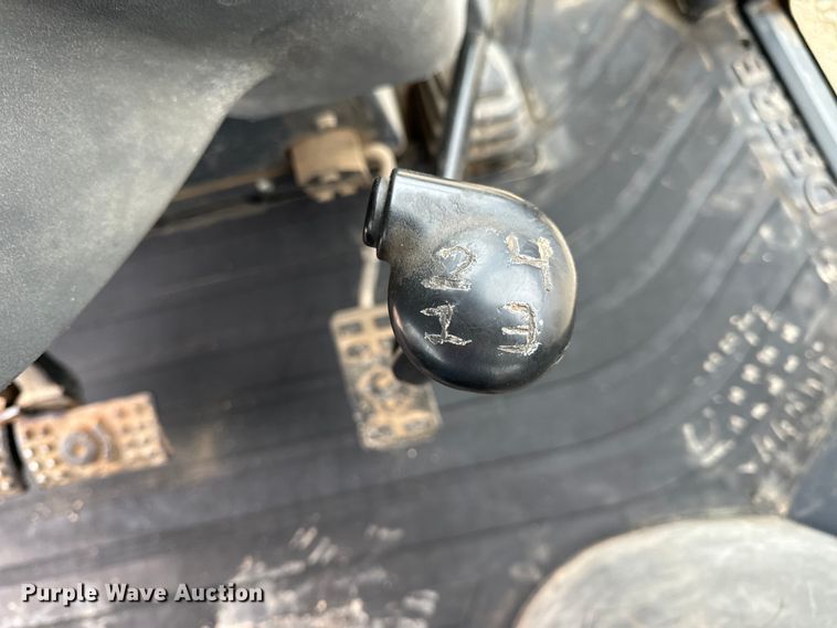 image for item EH7023 2005 John Deere 310SG backhoe