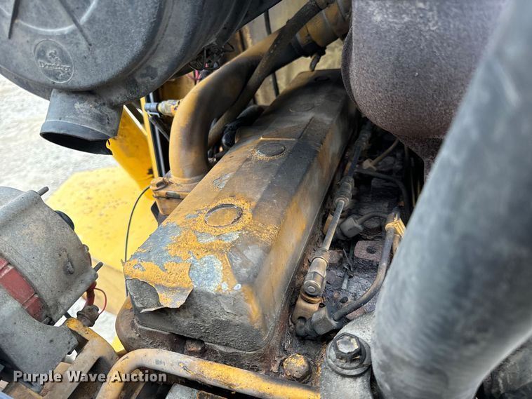 image for item EH7023 2005 John Deere 310SG backhoe