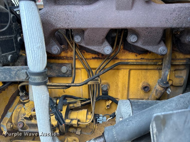 image for item EH7023 2005 John Deere 310SG backhoe