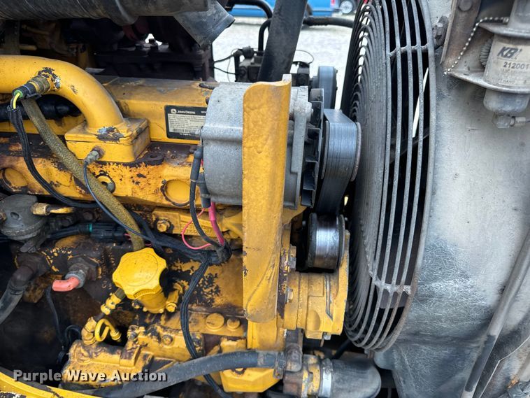 image for item EH7023 2005 John Deere 310SG backhoe