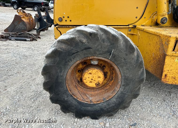 image for item EH7023 2005 John Deere 310SG backhoe