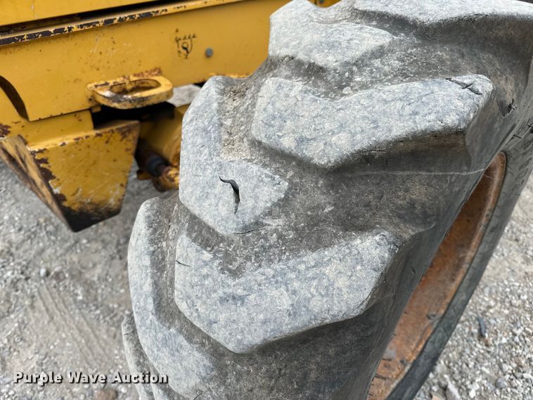 image for item EH7023 2005 John Deere 310SG backhoe