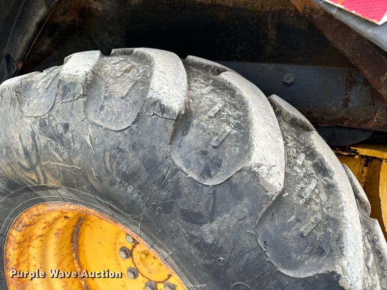 image for item EH7023 2005 John Deere 310SG backhoe