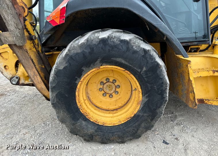 image for item EH7023 2005 John Deere 310SG backhoe