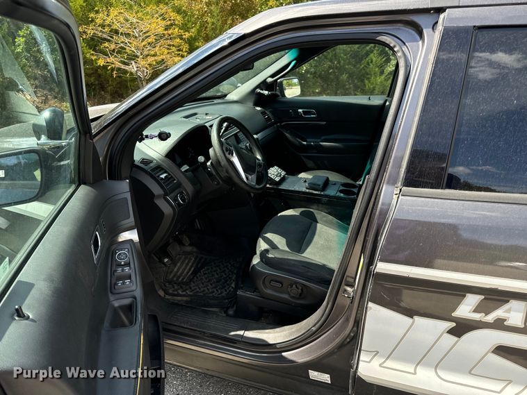 image for item EH7051 2015 Ford Explorer Police Interceptor  SUV 