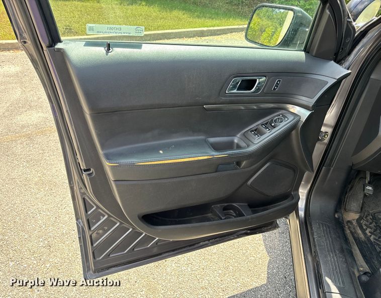 image for item EH7051 2015 Ford Explorer Police Interceptor  SUV 