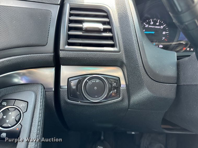 image for item EH7051 2015 Ford Explorer Police Interceptor  SUV 