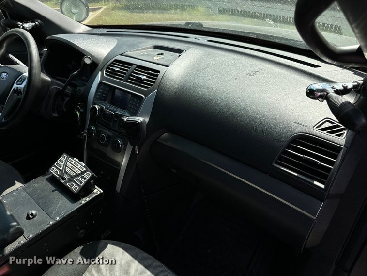 image for item EH7051 2015 Ford Explorer Police Interceptor  SUV 