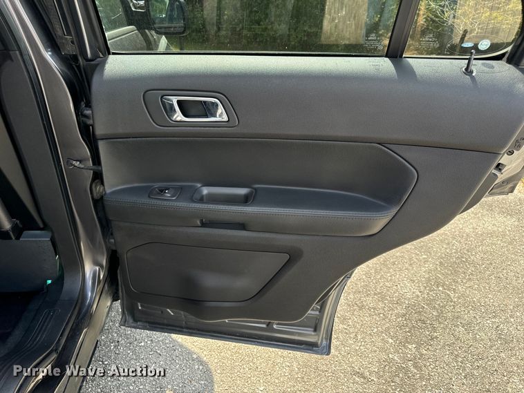 image for item EH7051 2015 Ford Explorer Police Interceptor  SUV 