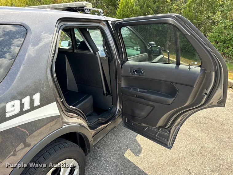 image for item EH7051 2015 Ford Explorer Police Interceptor  SUV 