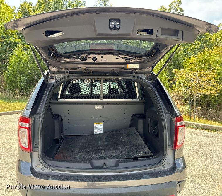 image for item EH7051 2015 Ford Explorer Police Interceptor  SUV 