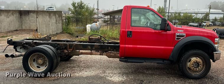 image for item EH7067 2008 Ford  F550 Super Duty XL truck cab and chassis