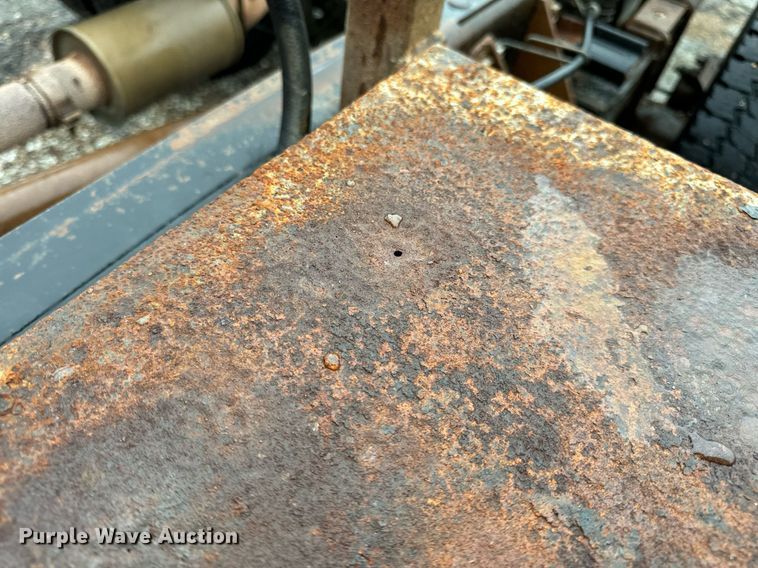 image for item EH7067 2008 Ford  F550 Super Duty XL truck cab and chassis