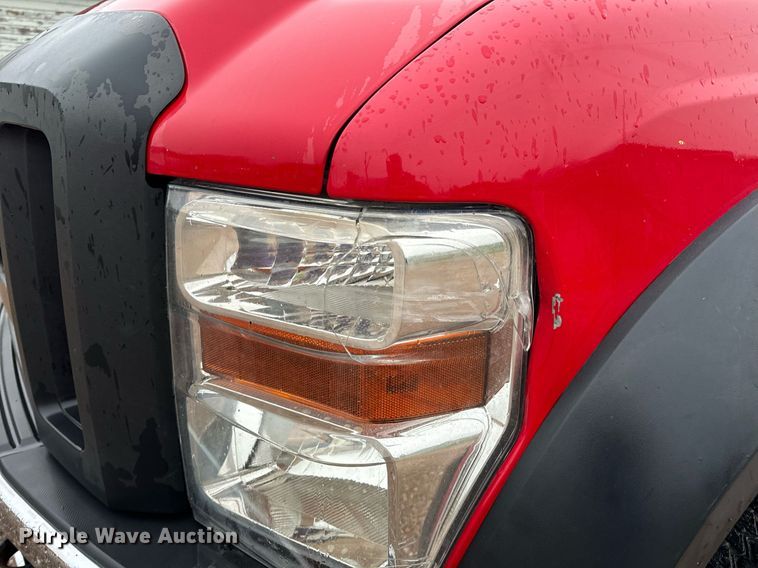 image for item EH7067 2008 Ford  F550 Super Duty XL truck cab and chassis