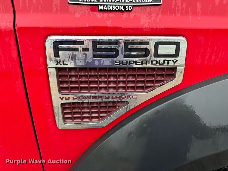 image for item EH7067 2008 Ford  F550 Super Duty XL truck cab and chassis