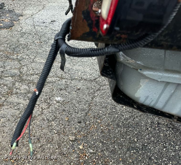 image for item EH7067 2008 Ford  F550 Super Duty XL truck cab and chassis