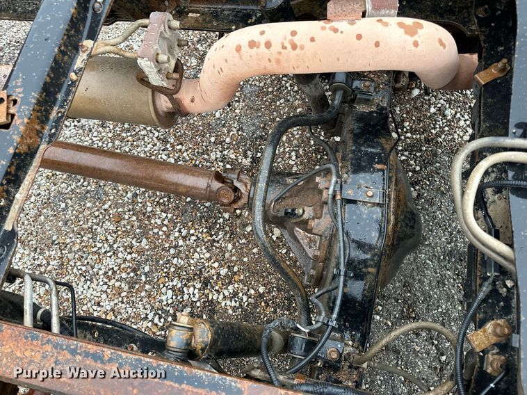 image for item EH7067 2008 Ford  F550 Super Duty XL truck cab and chassis