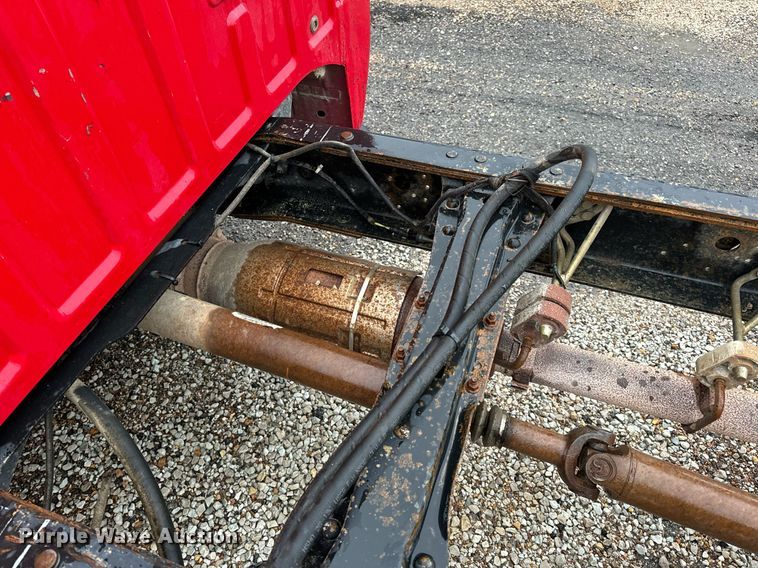 image for item EH7067 2008 Ford  F550 Super Duty XL truck cab and chassis