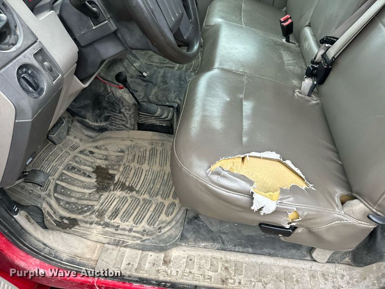 image for item EH7067 2008 Ford  F550 Super Duty XL truck cab and chassis