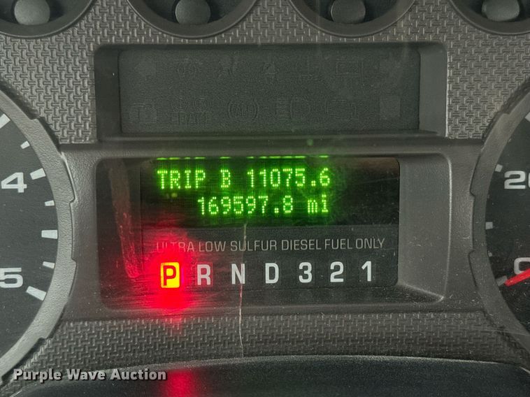 image for item EH7067 2008 Ford  F550 Super Duty XL truck cab and chassis