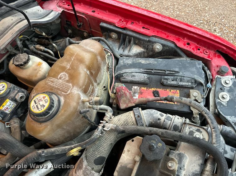 image for item EH7067 2008 Ford  F550 Super Duty XL truck cab and chassis