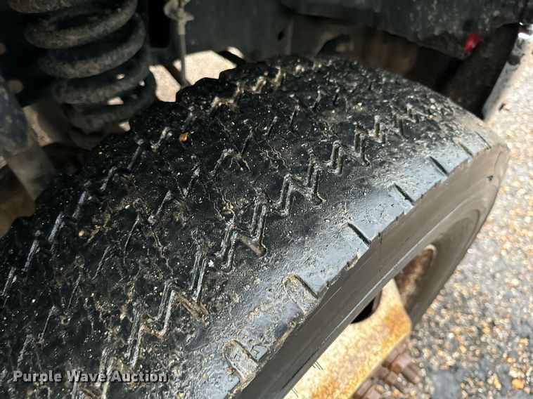 image for item EH7067 2008 Ford  F550 Super Duty XL truck cab and chassis