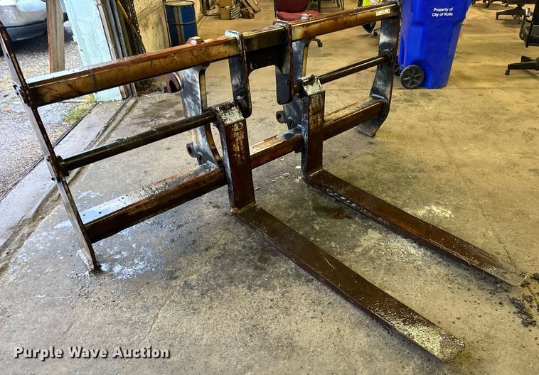 image for item EH7068 JRB TC62H forks