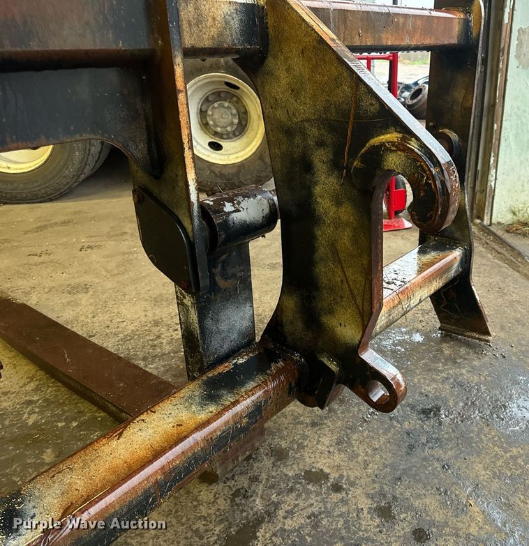 image for item EH7068 JRB TC62H forks