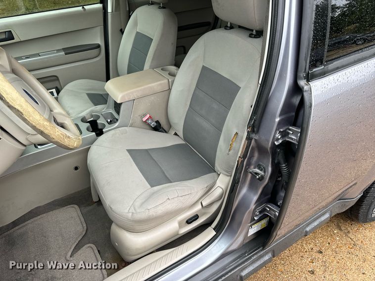 image for item EH7069 2008 Ford Escape XLT SUV