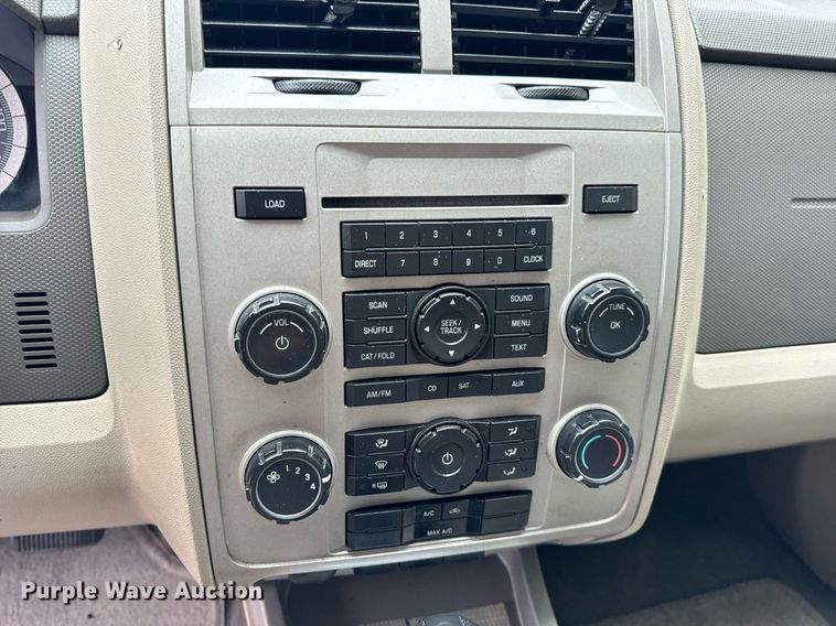 image for item EH7069 2008 Ford Escape XLT SUV