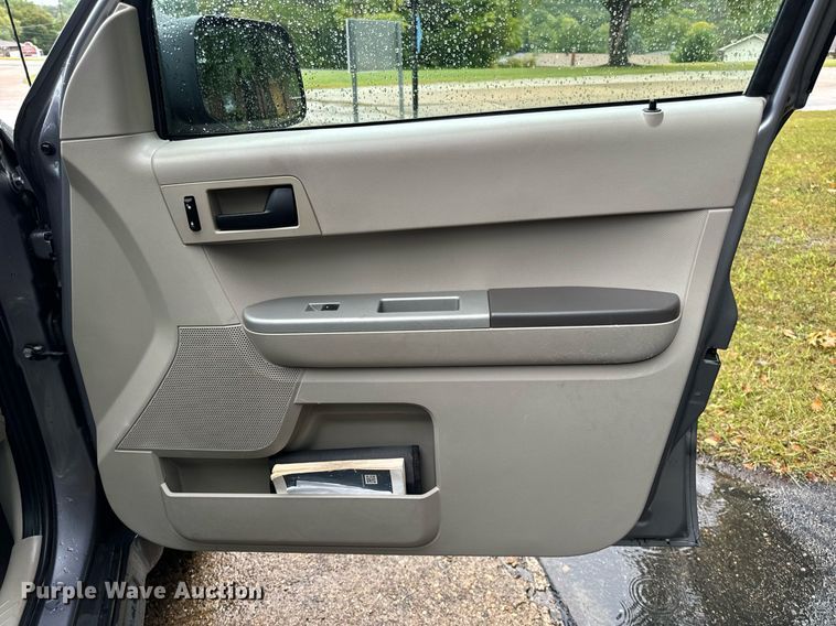 image for item EH7069 2008 Ford Escape XLT SUV