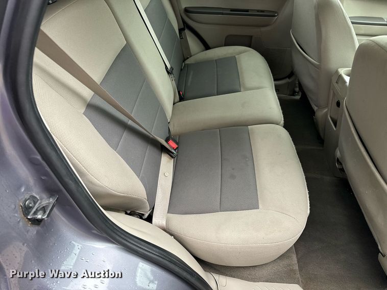 image for item EH7069 2008 Ford Escape XLT SUV