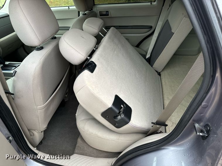 image for item EH7069 2008 Ford Escape XLT SUV