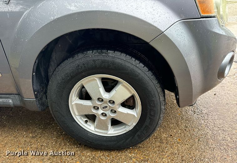 image for item EH7069 2008 Ford Escape XLT SUV