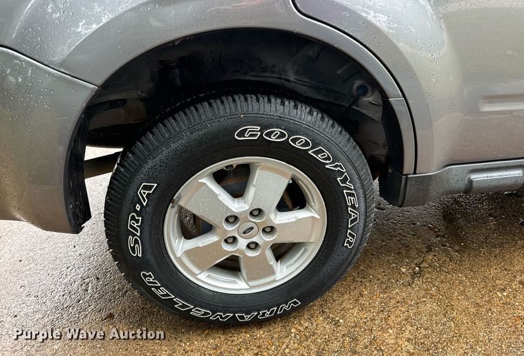 image for item EH7069 2008 Ford Escape XLT SUV