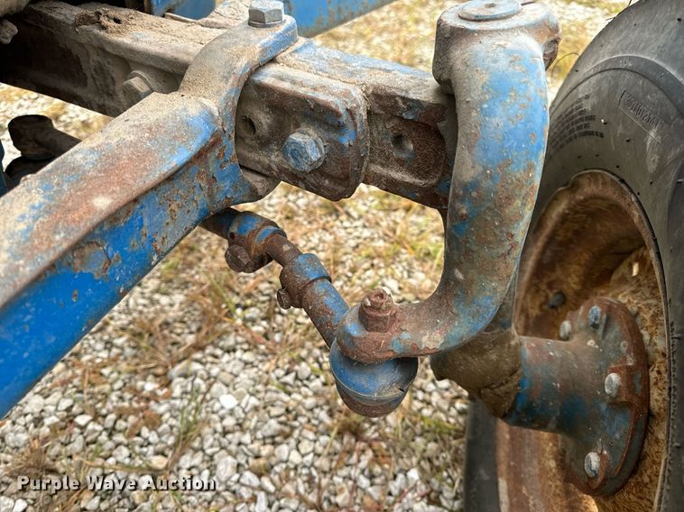 image for item EH7077 1980 Ford 3600 tractor