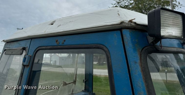 image for item EH7077 1980 Ford 3600 tractor