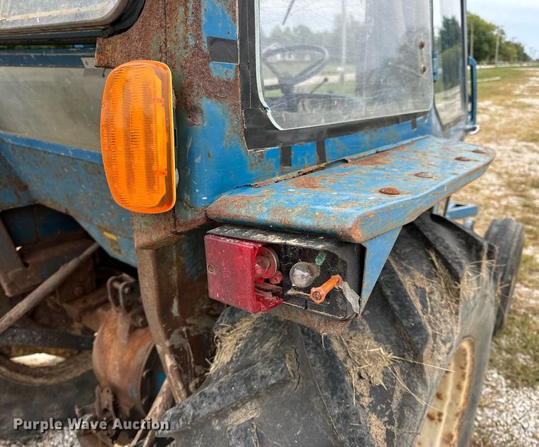 image for item EH7077 1980 Ford 3600 tractor